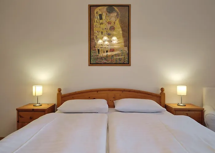 Foevenyes House Grande בית נופש בלטונודבארי